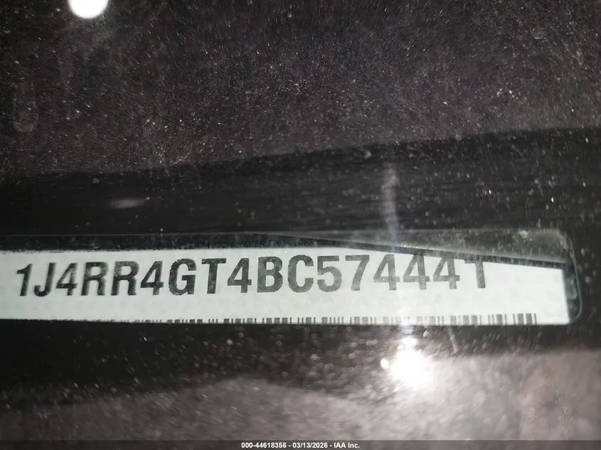 2011 JEEP GRAND CHEROKEE LAREDO