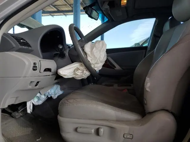 2011 TOYOTA CAMRY SE  