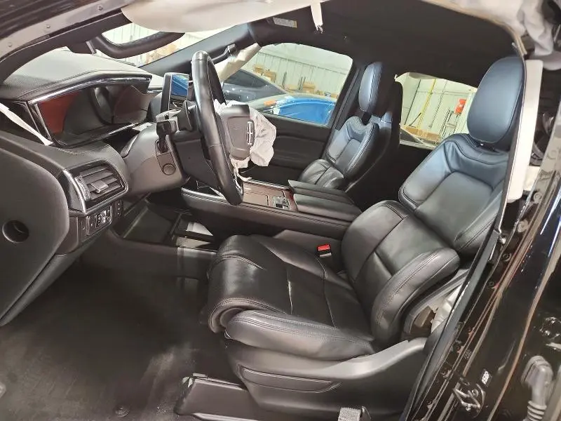 2022 LINCOLN NAVIGATOR L RESERVE  