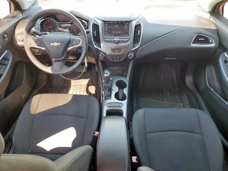 2019 CHEVROLET CRUZE LT  