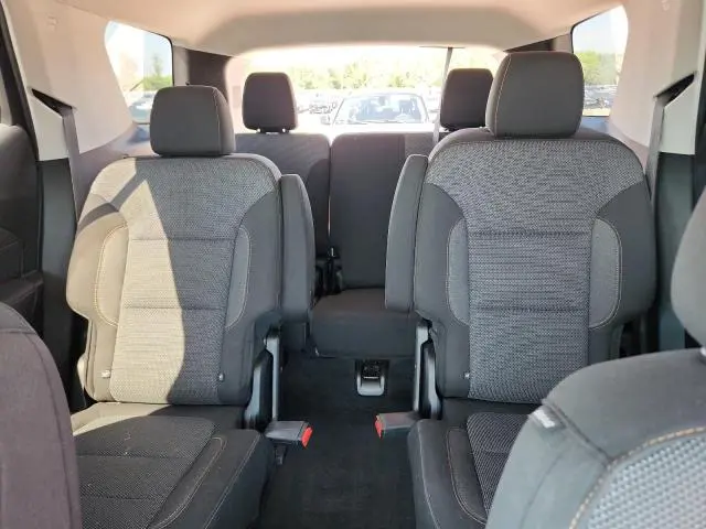 2021 CHEVROLET TRAVERSE LT  