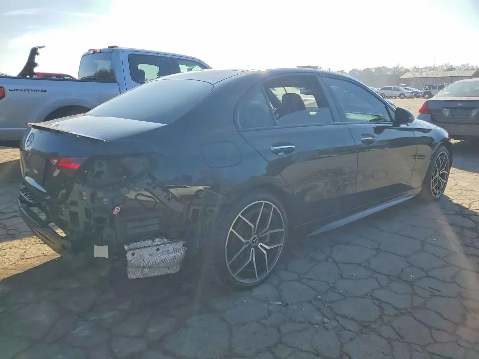 2023 MERCEDES-BENZ C 300  