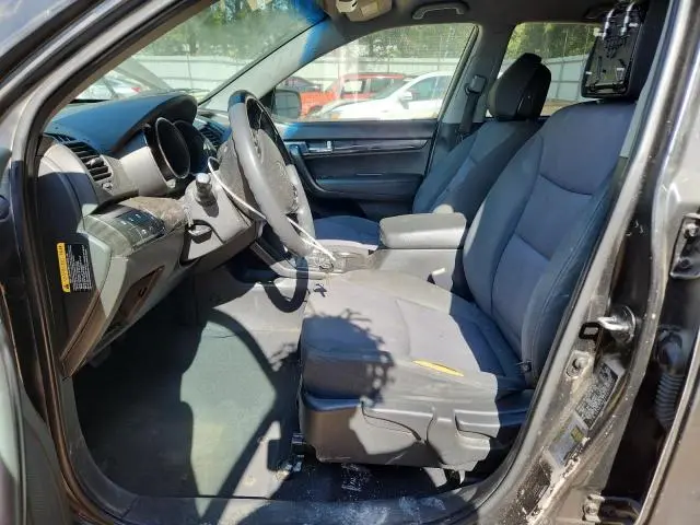 2011 KIA SORENTO BASE  