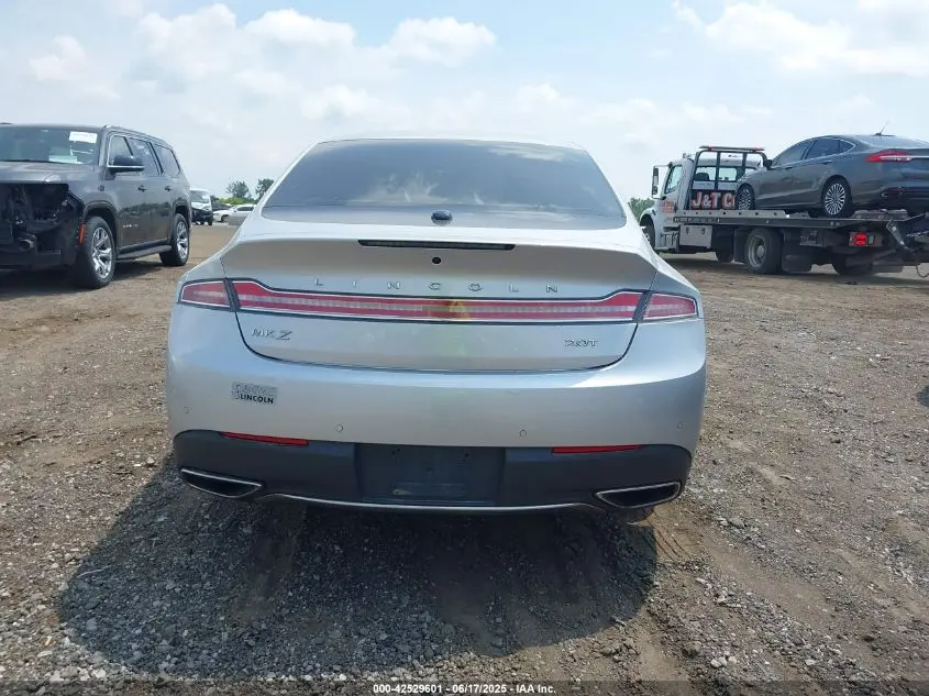 2017 LINCOLN MKZ PREMIERE