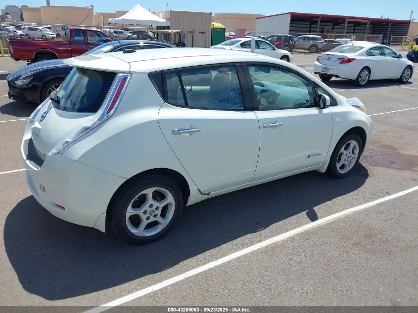 2012 NISSAN LEAF SL