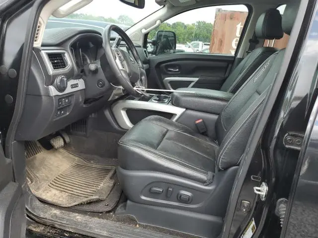 2019 NISSAN TITAN SV
