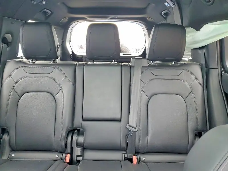 2023 LAND ROVER DEFENDER 130 SE  