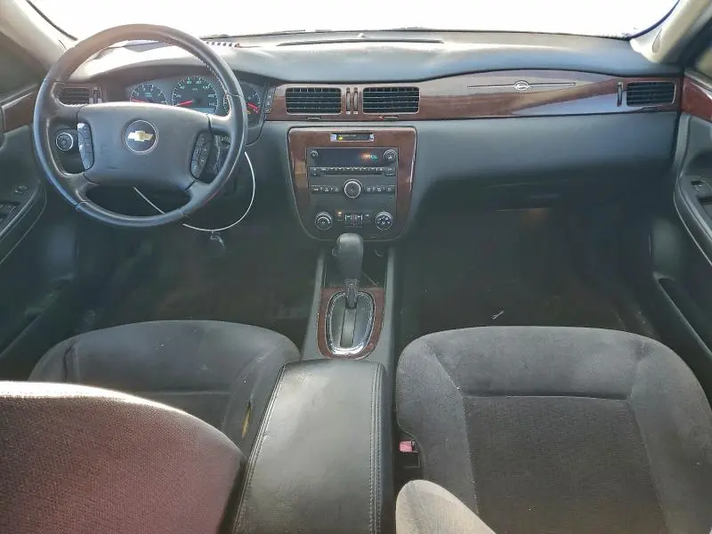 2011 CHEVROLET IMPALA LT  