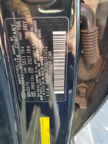 2016 HYUNDAI GENESIS 3.8L - ALL WHEEL DRIVE