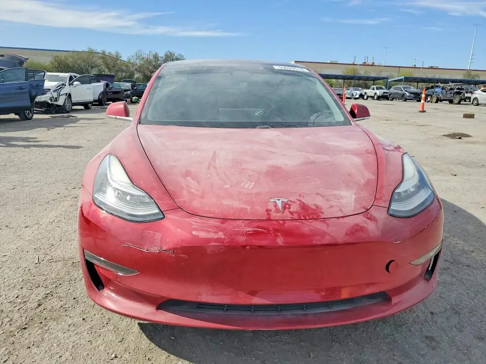 2018 TESLA MODEL 3   