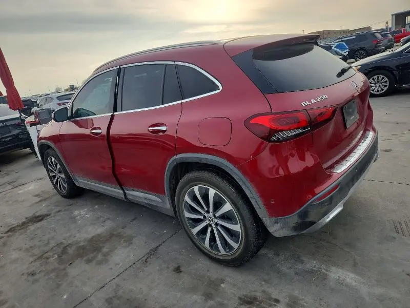 2021 MERCEDES-BENZ GLA 250  