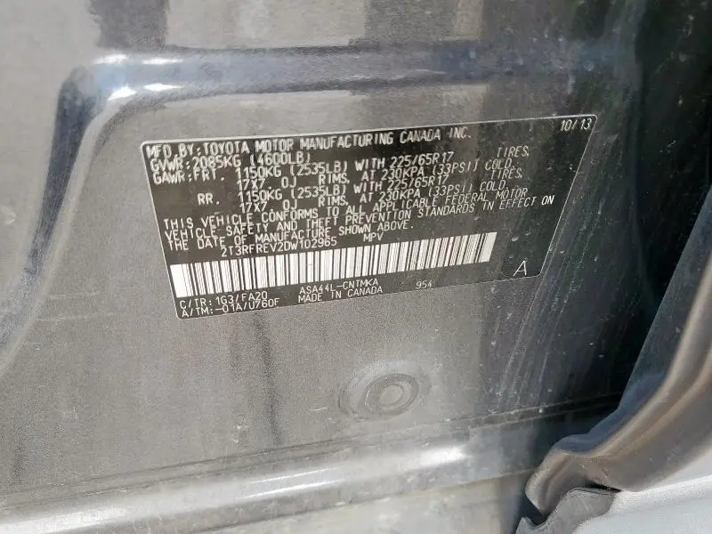2013 TOYOTA RAV4 XLE  