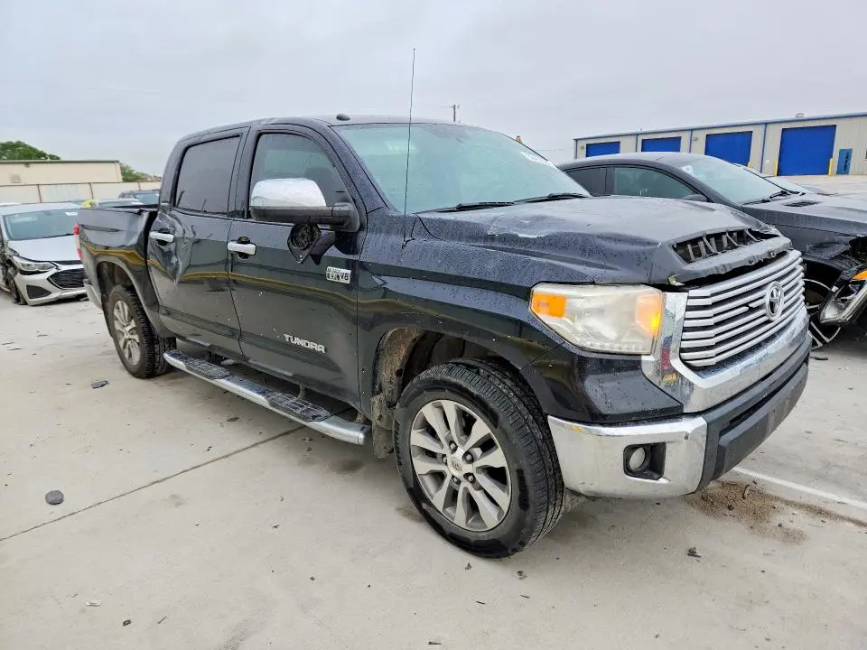 2017 TOYOTA TUNDRA CREWMAX LIMITED  