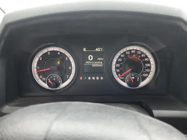 2019 RAM 1500 CLASSIC SLT  