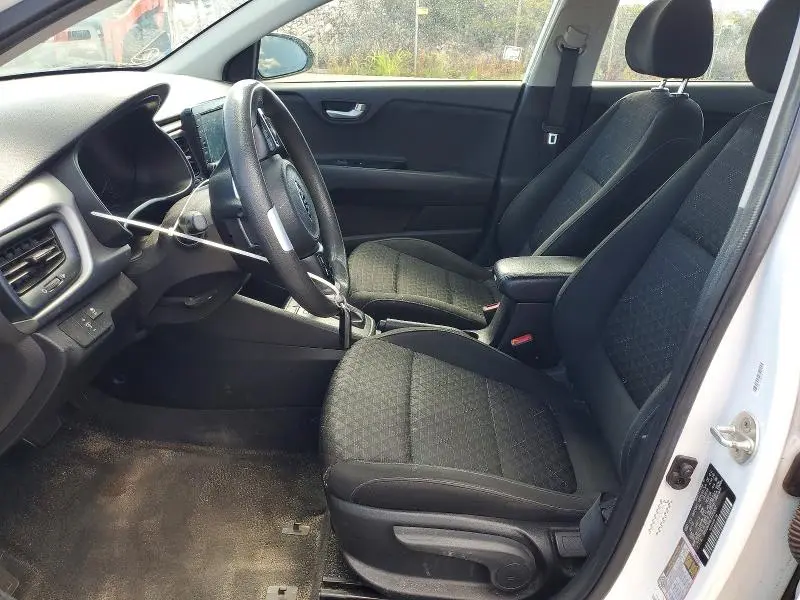2020 KIA RIO S  