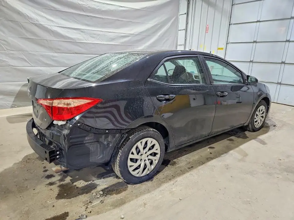 2017 TOYOTA COROLLA LE  
