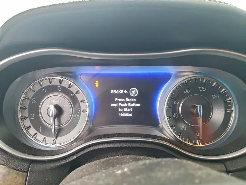 2018 CHRYSLER 300 LIMITED  