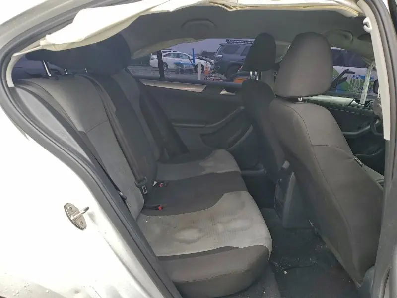 2018 VOLKSWAGEN JETTA S  