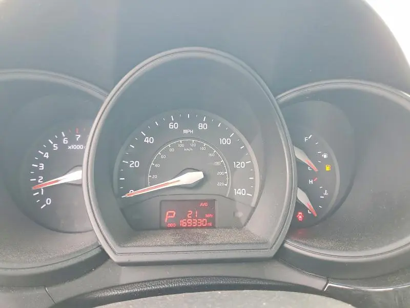 2016 KIA RIO LX  