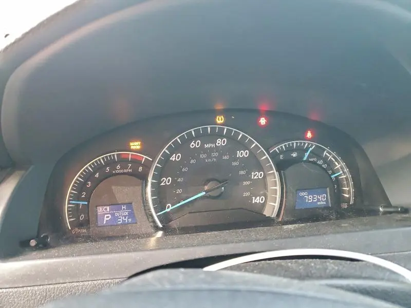 2012 TOYOTA CAMRY BASE  