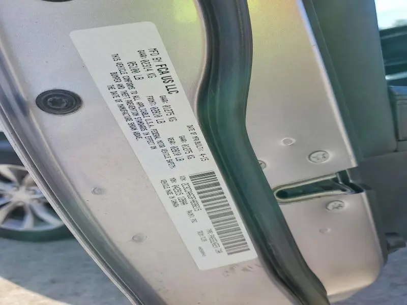 2015 CHRYSLER 300 LIMITED  