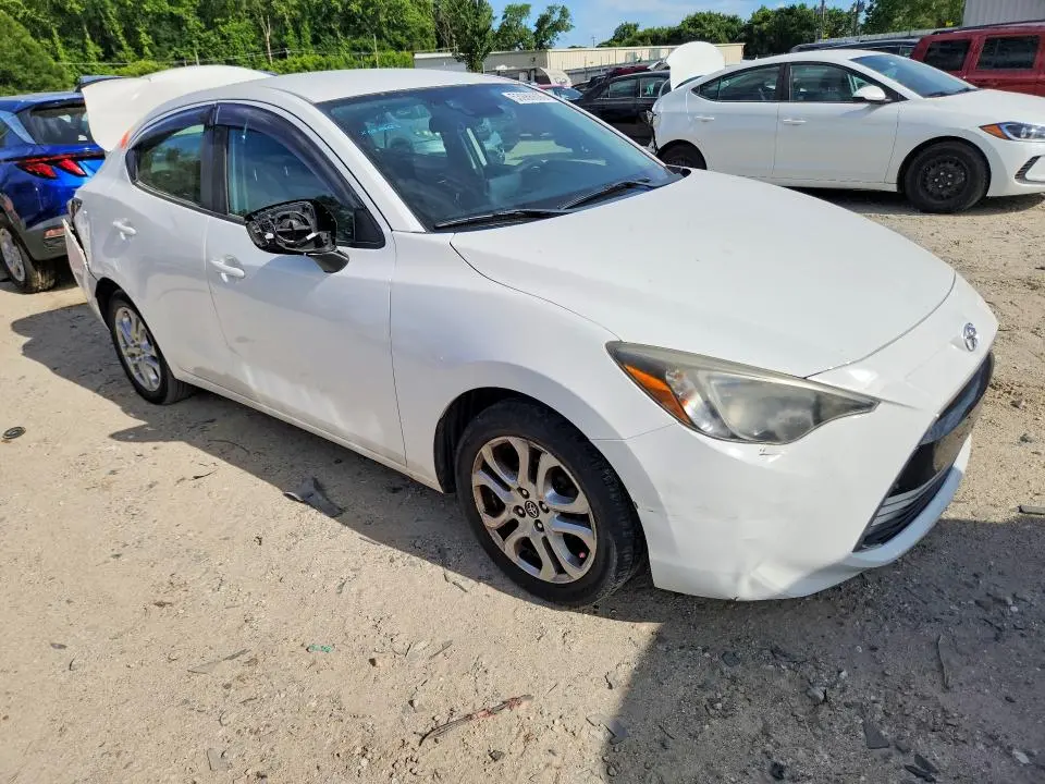 2017 TOYOTA YARIS IA BASE  