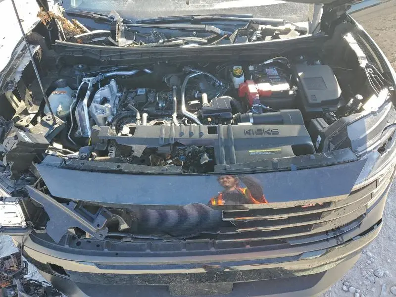 2025 NISSAN KICKS SR  