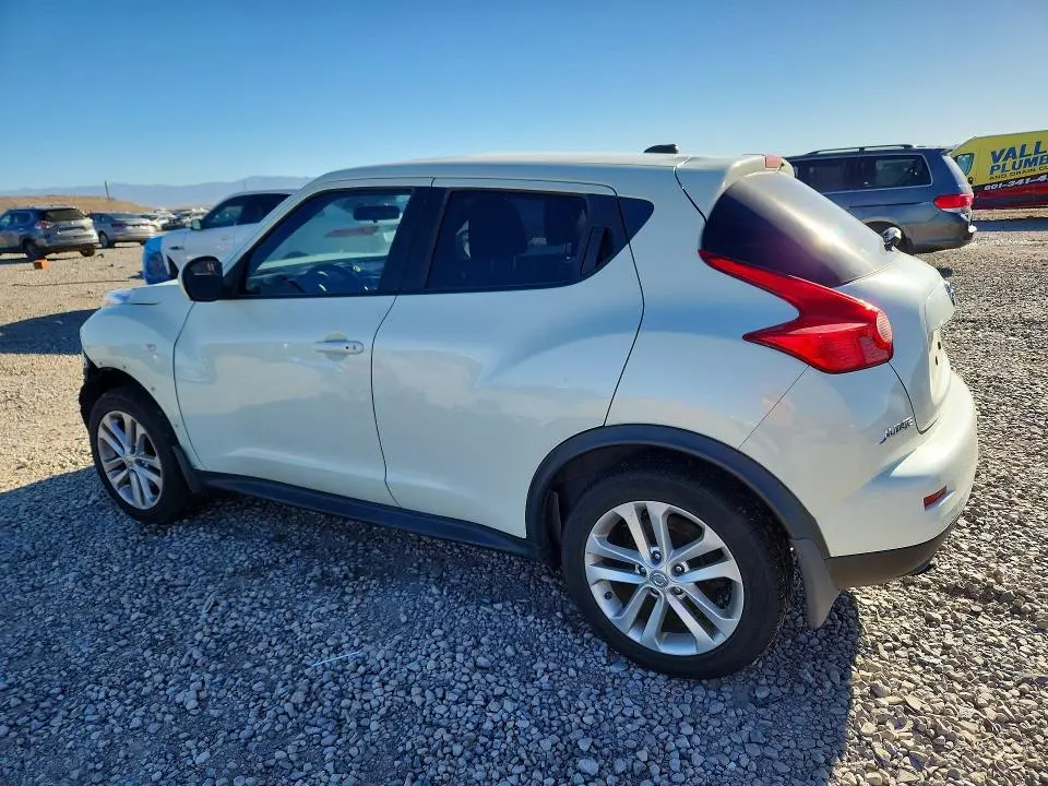 2011 NISSAN JUKE S  