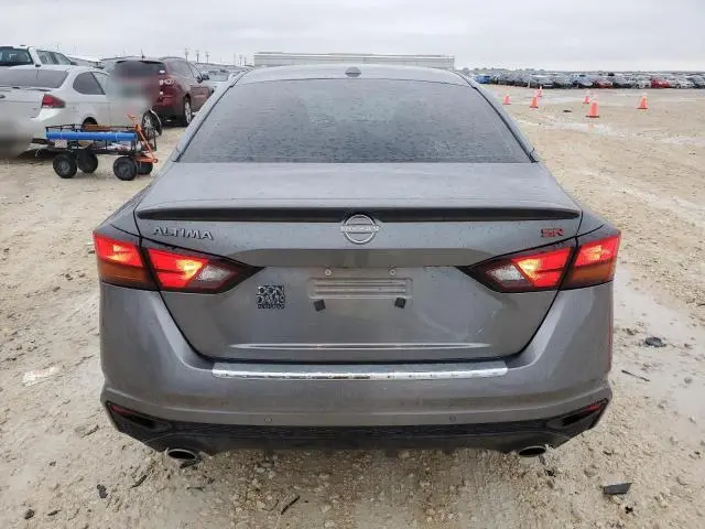 2023 NISSAN ALTIMA SR  