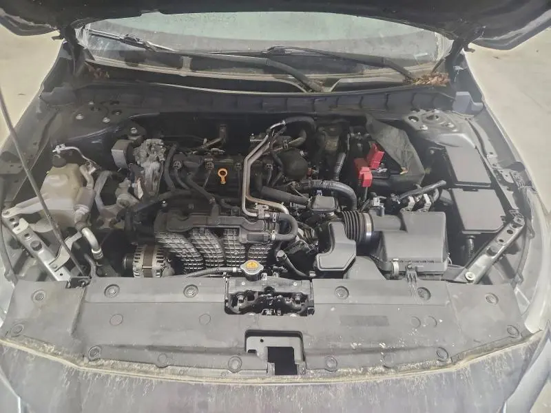 2019 NISSAN ALTIMA SR  