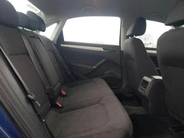 2016 VOLKSWAGEN PASSAT S  