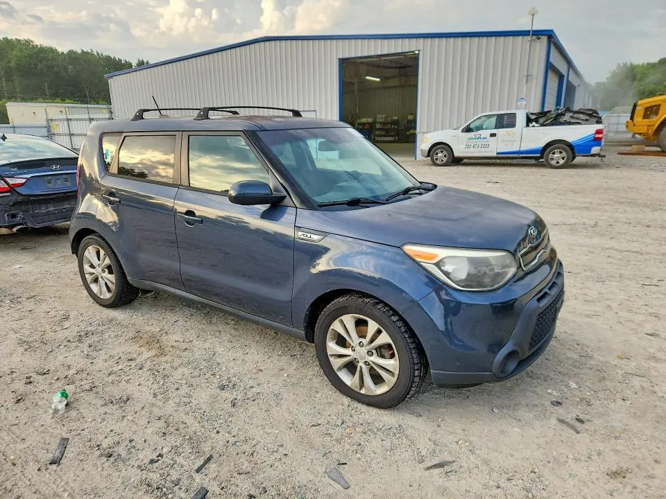 2015 KIA SOUL +  