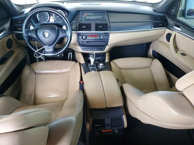2011 BMW X5 M  
