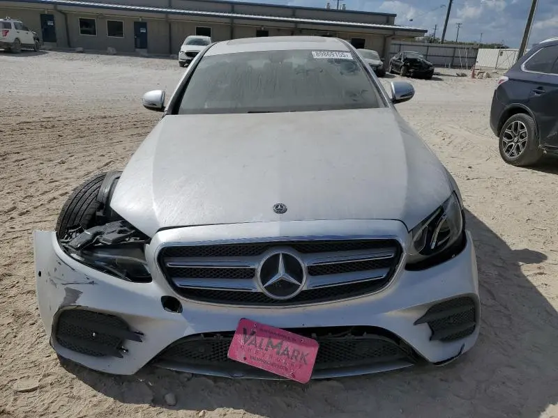 2018 MERCEDES-BENZ E 300  