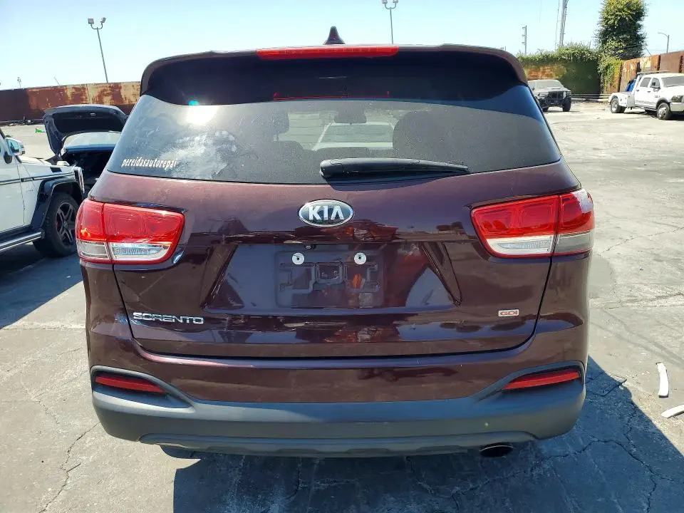 2018 KIA SORENTO LX  