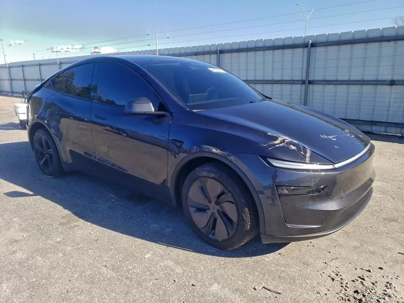 2026 TESLA MODEL Y   