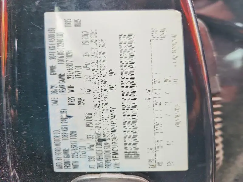 2021 FORD ESCAPE SE  