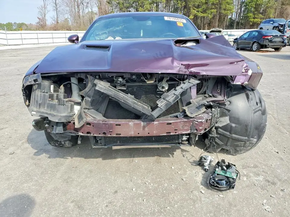 2022 DODGE CHALLENGER SXT  