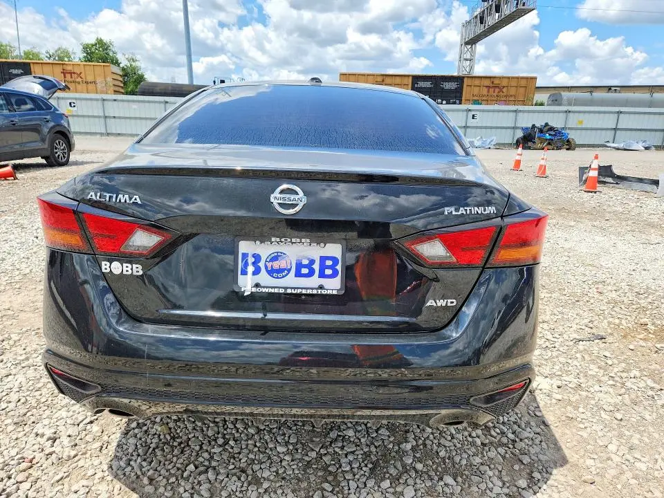 2019 NISSAN ALTIMA PLATINUM  