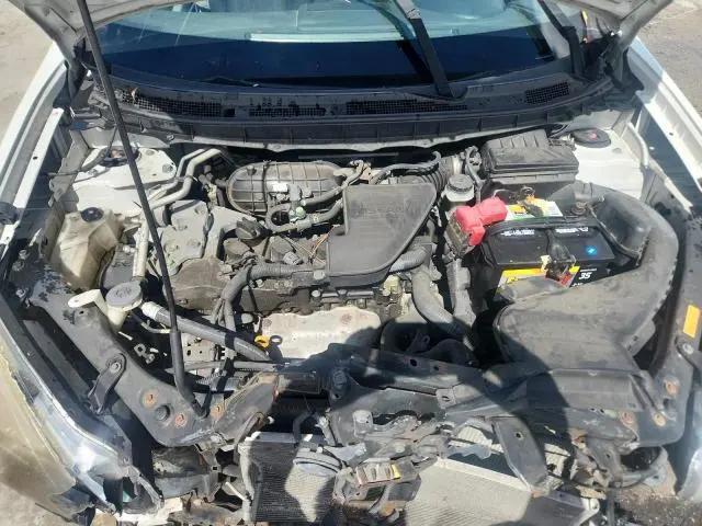 2010 NISSAN ROGUE S  