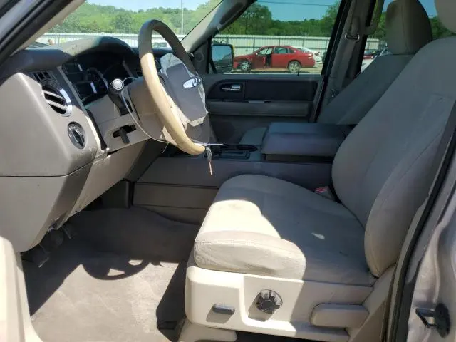 2010 FORD EXPEDITION XLT  