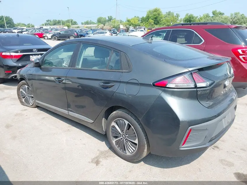 2021 HYUNDAI IONIQ PLUG-IN HYBRID SE