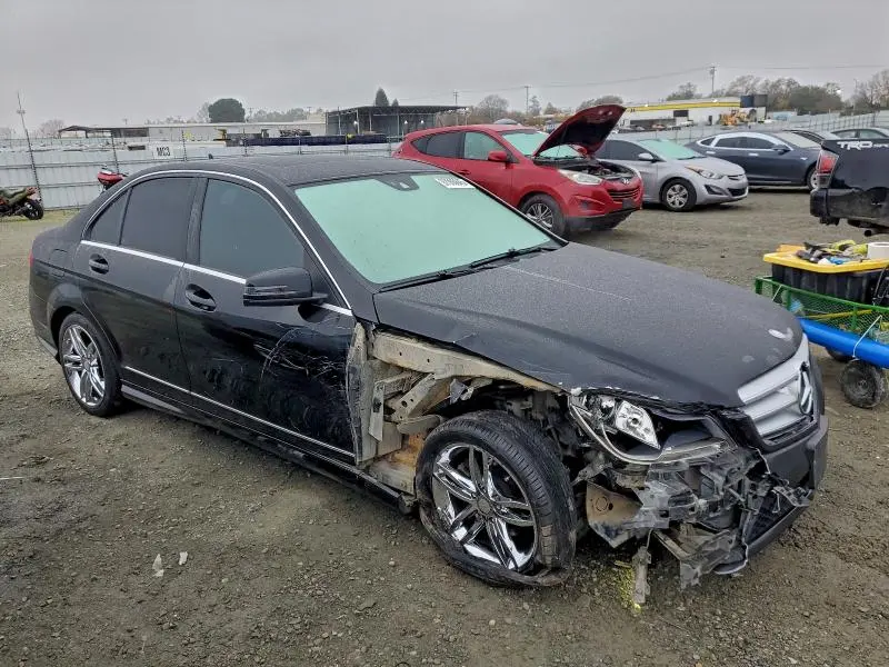 2012 MERCEDES-BENZ C 250  
