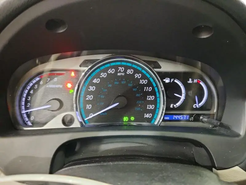 2013 TOYOTA VENZA XLE  