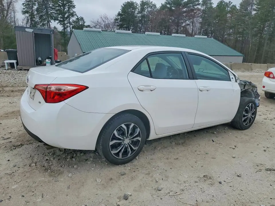 2019 TOYOTA COROLLA LE  
