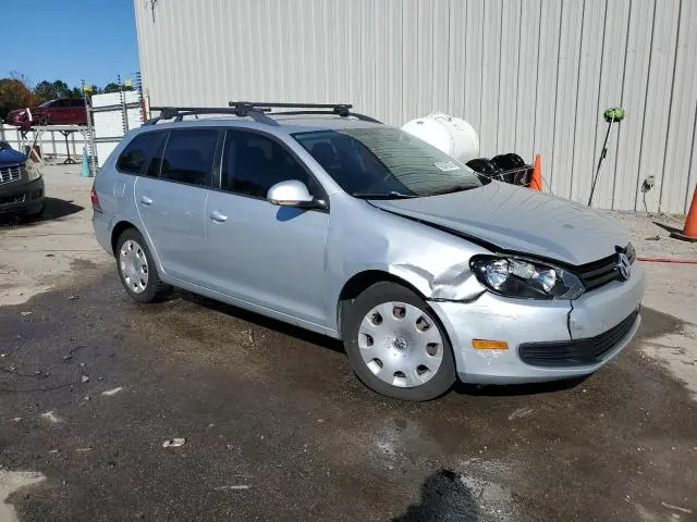 2010 VOLKSWAGEN JETTA S  