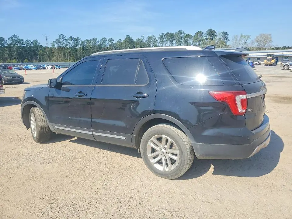 2016 FORD EXPLORER XLT  