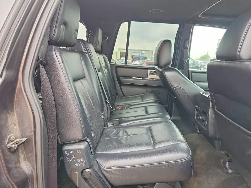 2016 FORD EXPEDITION EL XLT  
