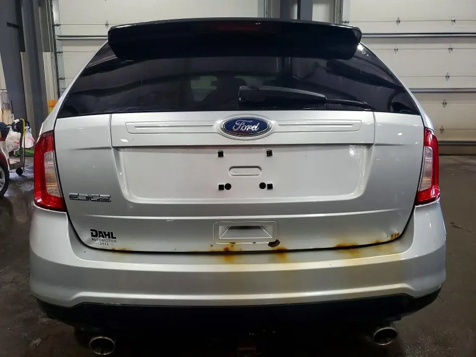 2011 FORD EDGE SE  