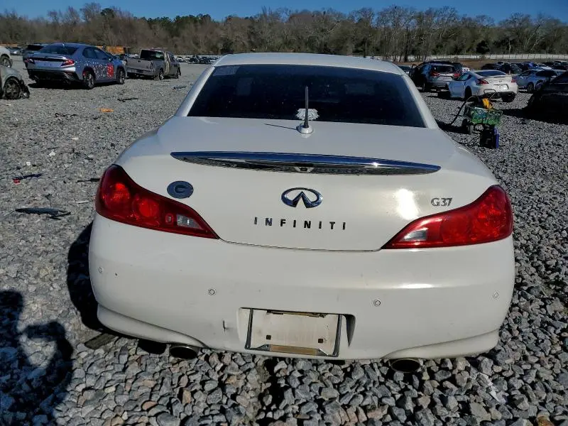 2010 INFINITI G37 BASE  